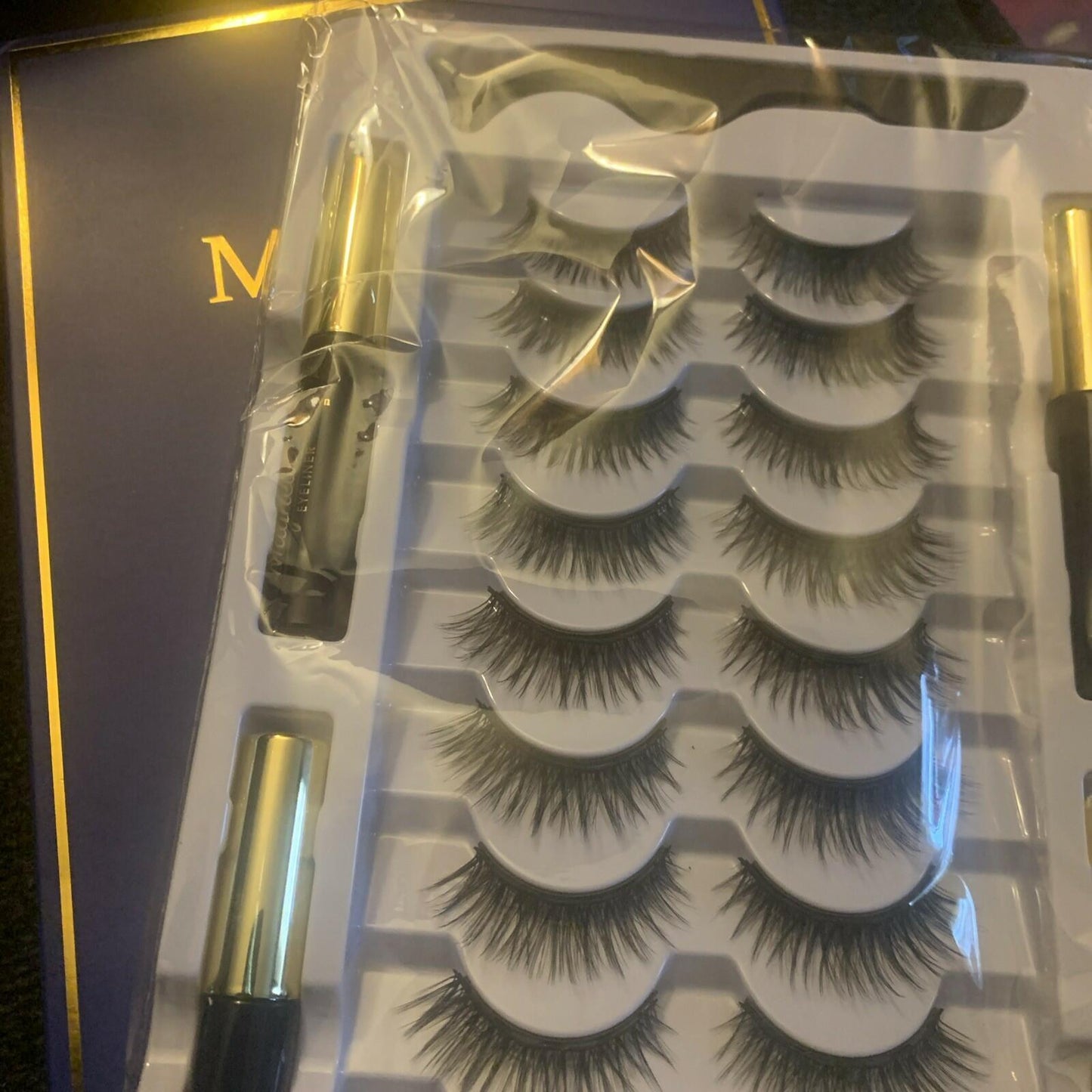 Black Lash Adhesive Glue Latex-Free, Waterproof, Strong Hold